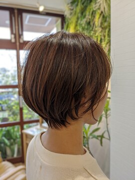 グリーンズ(Greens) 可愛らしさ◎丸みショート/マロンベージュ/刈り上げショート