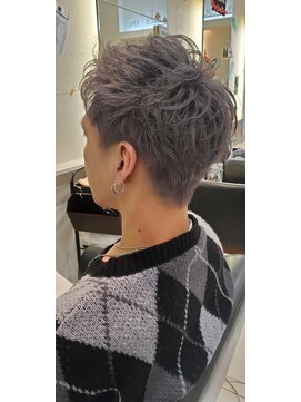 カペリベラ Capelli bella 枚方店 シルバーカラー