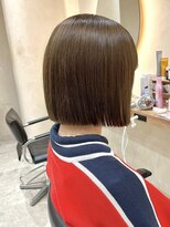 ヒビヲ(HIBIO) 横浜タッセルボブショートボブ顔周りレイヤーカット韓国30代40代