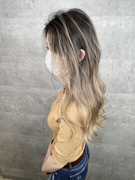 アミ(Ammi) ◆ハイライト/イルミナカラー/ウルトワ/髪質改善/縮毛矯正/学割