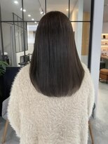 グルス(GruS) #オリーブカラー #透明感カラー