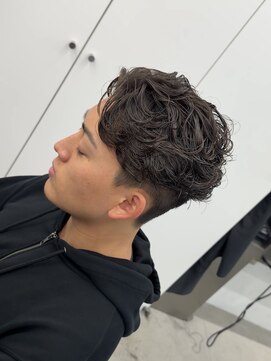 グルーマーズトウキョウ(GROOMER/S TOKYO) men's/メンズ/フェード/バーバー/メンズパーマ/スペインカール