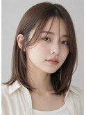 【LOVESTOIKE】透け感ブラウンのナチュラルストレートミディ