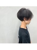 #黒髪ジェンダー刈り上げショート