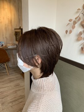 トハユ(TOHAYU) ココアブラウンのハンサムショート