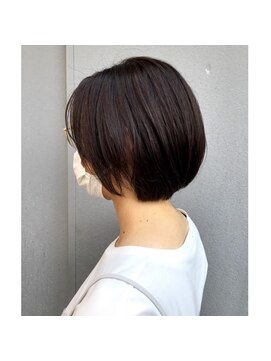 アクセル エルヴェ 城東店(AXCEL E'LEVER) ボブ