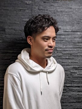 ヒロギンザプレミアムバーバースパ パレスホテル店(HIRO GINZA) メンズパーマ／理容室／大手町