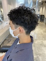 リタ(rita.) 林 直人 メンズナチュラルパーマ