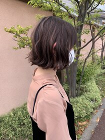 アルファサリダ(ALPHA SALIDA) 切りっぱなしボブにウェーブ感をプラスしたボブパーマスタイル