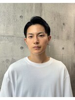 アンダーバーホワイト 南海難波店(_WHITE) 似合わせメンズカット