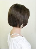 大人ショートボブくびれショートくびれヘアツヤカラーオージュア