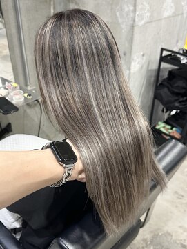 ラック(LUCK) バレイヤージュ/船橋/くすみベージュ/細めハイライト