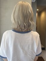 ヘアー アイス ルーチェ(HAIR ICI LUCE)&nbsp;ホワイトベージュ/ブリーチカラー/上田