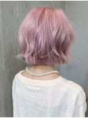 ペールピンクベージュショートボブ外ハネボブハイトーンカラー★