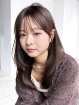 シオン(shion) グレージュロング暗めカラー韓国ヘア顔周りレイヤー_F61129