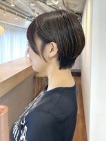 サンルーム(SUN room) 顔周りレイヤー丸みショートボブオリーブグレージュブラウン