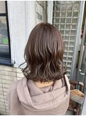 ミディアム×グレーベージュ