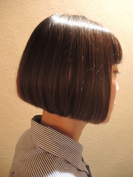 サロン(SALON) Classic Bob Canele Cut No.05