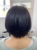 シャルム(Charme)&nbsp;ショートボブ/ブルーブラック