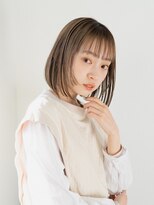 テディ(teddy) 大人可愛い20代30代40代小顔ワンサイドショートボブ丸み前下がり