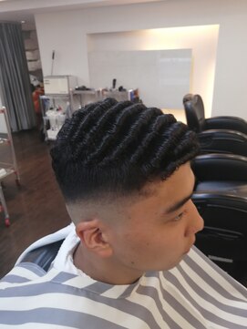 ロイヤルマン 梅田(ROYAL MAN) 濡れパンスキンフェード