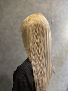 カピリナ(Ka Pilina) ホワイトカラーインナーブルー