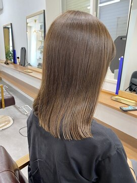 ランプ(Lamp) バレイヤージュ髪質改善おさまる透明感白髪染めグレージュ中野