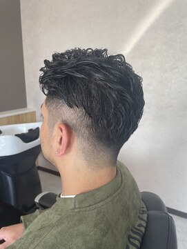 テン(TEN) ナチュラルパーマ