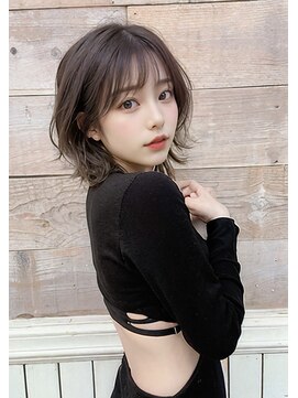 オリジンズヘアーセカンド 守谷店(Origins hair 2nd) ショートボブ×アッシュ系ベージュカラー×BYKARTE TR