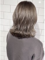 シー(shii..)&nbsp;《shii../大黒》#ピンクグレージュ#くびれヘア#ダブルカラー