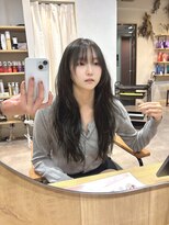 リト(riTo)&nbsp;20代暗めカラーデザインカラーロングオリーブグレージュベージュ