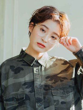 リュープリエ 笹塚(Lieu plie) センターパートゆるふわ雰囲気ショートパーマ