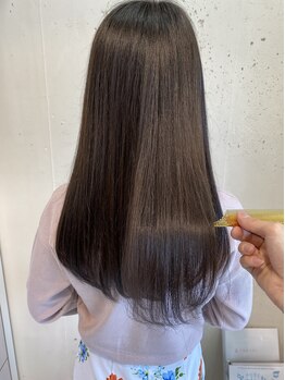 アタルセ(atarse)の写真/ダメージケア×縮毛矯正を実現！髪質改善トリートメントを駆使し、ケアと自然なストレートをご提案◎