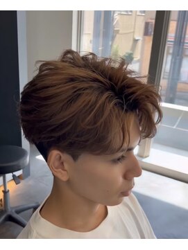 バース 河原町店(BIRTH) 韓国へアカルマパーマワックスなしセンターパート黒髪ウルフ