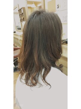 ティー ハピネス 廿日市店(T.Happiness) ロングヘア