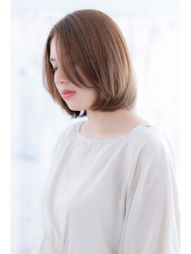 ミック ヘアアンドビューティー 大山店(miq  Hair&Beauty) かきあげ前髪でシアカラー大人かわいいアシンメトリーボブディb