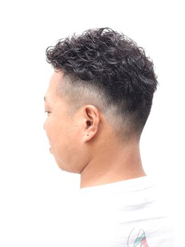 ヘアーアンドグルーミング ヨシザワインク(HAIR&GROOMING YOSHIZAWA Inc.) フェード×ハードパーマ