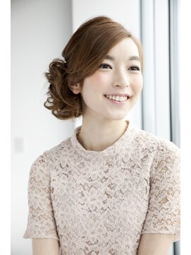 リノヘアー 札幌店(LINO HAIR) ふんわりサイドアップ
