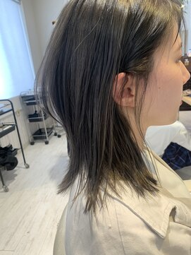 ファーストエンド 三ツ屋店(1st END.) ミデイ