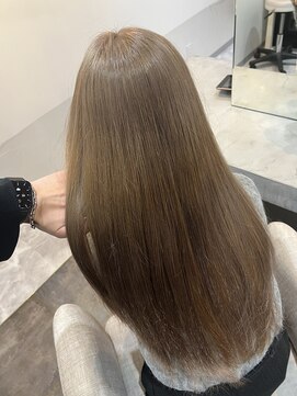 ラビス 浦和(Lovis) 似合わせカット/ハッシュカット/フルバング/レッドブラウン