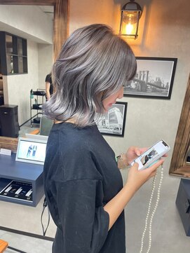 サニー 渋谷(SUNNY) バレイヤージュ、ハイライト、レイヤーロング、グレーベージュ