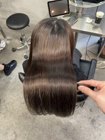 ジーナ 池袋(Zina)&nbsp;巻かずに目を引く艶髪へ