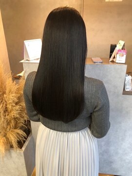 スリー バイ ベルベット 博多(THREE... by velvet) ダークチョコレートカラー/ダブルカラー/髪質改善/オージュア