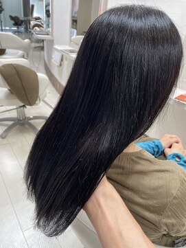 アミーベル(AMI a BELLE) 髪質改善で大人の艶髪へ【自慢のツヤ髪をさらに美しく】