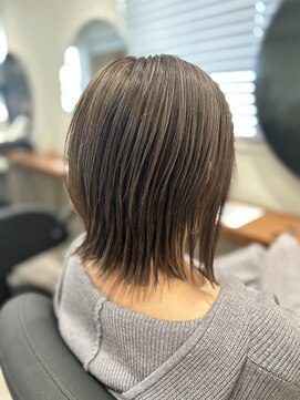 イルダバイグラッシー センター北(iluda by glassi) ふんわりカット◎ナチュラルハイライト《高倉》