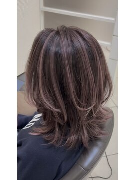 トキ シキ 戸塚(Toki. shiki) 春人気ピンクベージュハイライトミディアムレイヤー