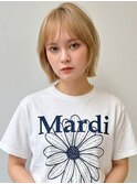 ハイトーン ショートボブ ブリーチ 顔周りカット 前髪カット