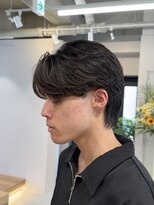 エース(ACES)&nbsp;毛流れセンターパートニュアンスパーマフェザーパーマウルフ