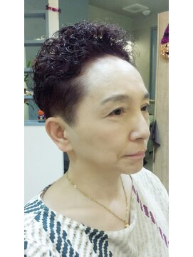 スリープシーヘアー(Sleep sea hair) エレガントなショートヘア