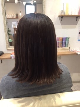 マイン ヘアアンドリラックス(mine) おしゃれ世代に人気の外はねボブ♪